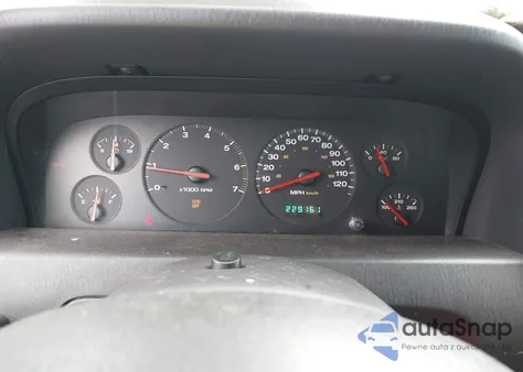 2001 Jeep Grand Cherokee Laredo из США, поврежденный, VIN 1J4GW48S91C698189